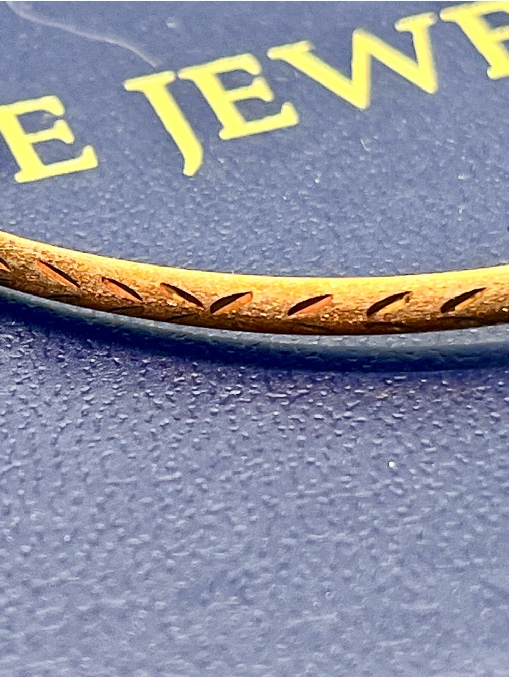 10k stamped solid gold Vintage Etched Bangle Bracelet - Picture 3 of 9